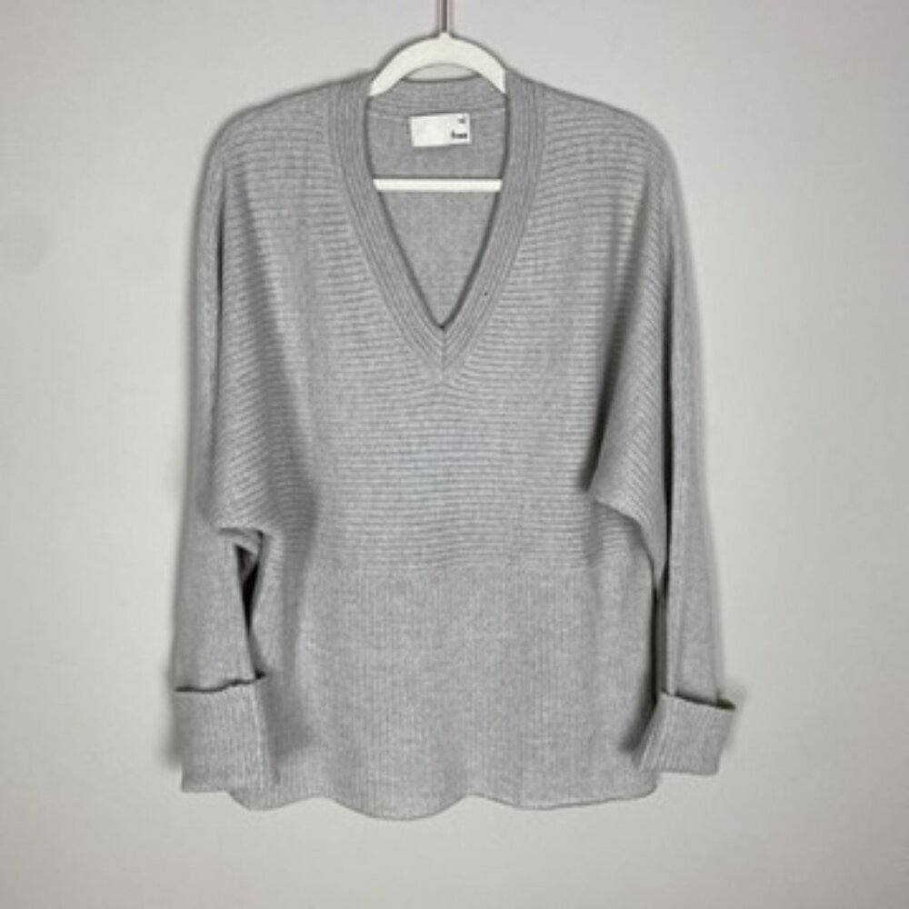 Wilfred Free Merino Wool Chunky Oversized Sweater Womens Small Grey V Neck‎